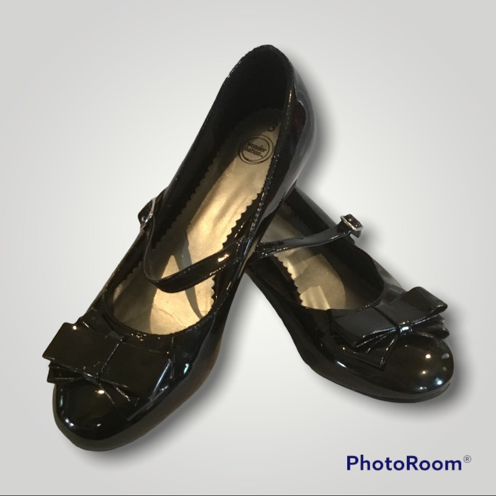 Girls Shoes